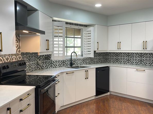 2719 SE 11th St, Pompano Beach FL 33062