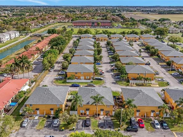 265 NE 12th Ave 265, Homestead FL 33030