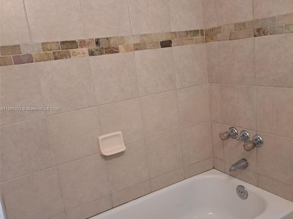 1411 NW 55th Ter, Miami FL 33142