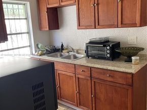 1120 NW 31st St, Miami FL 33127