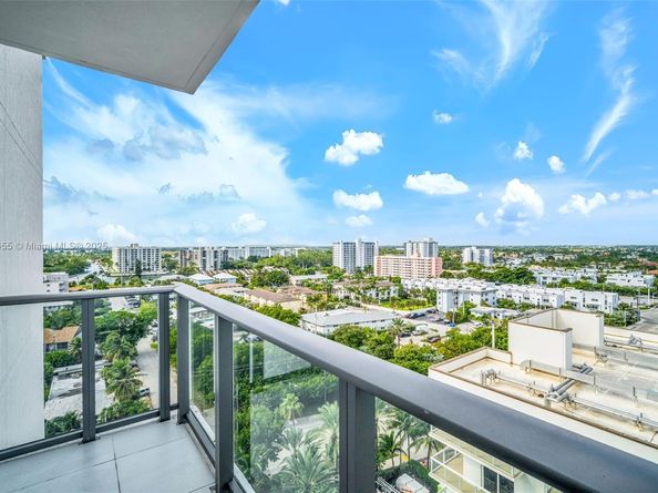 1116 N Ocean Blvd 1106, Pompano Beach FL 33062