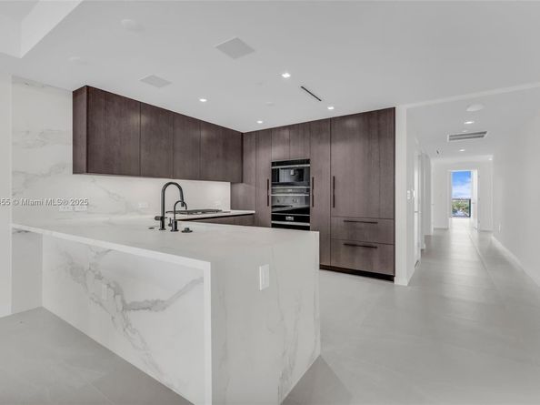 1116 N Ocean Blvd 1106, Pompano Beach FL 33062