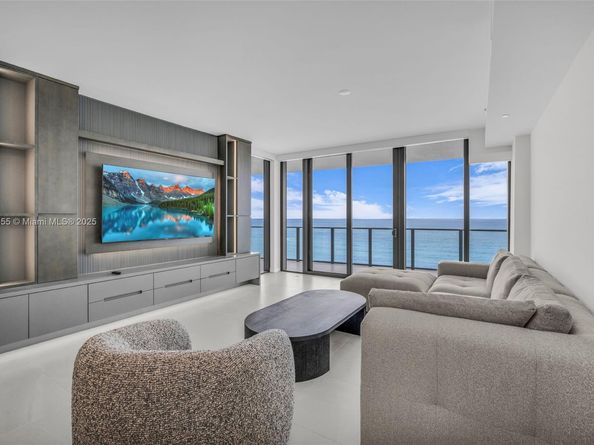 1116 N Ocean Blvd 1106, Pompano Beach FL 33062