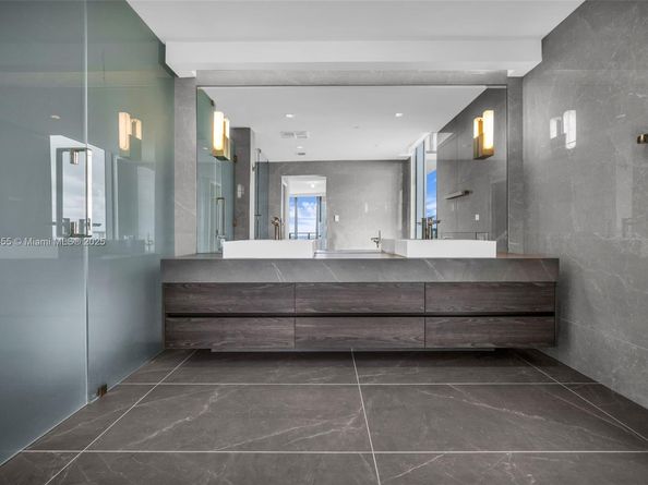 1116 N Ocean Blvd 1106, Pompano Beach FL 33062