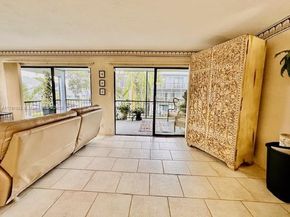 559 N University Dr 39, Plantation FL 33324