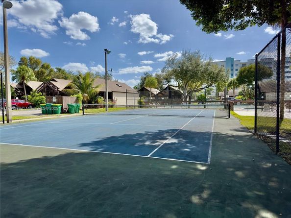 559 N University Dr 39, Plantation FL 33324