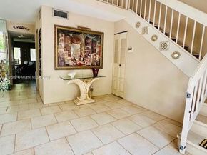 559 N University Dr 39, Plantation FL 33324