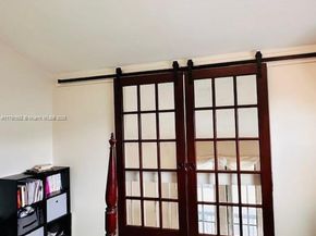 559 N University Dr 39, Plantation FL 33324
