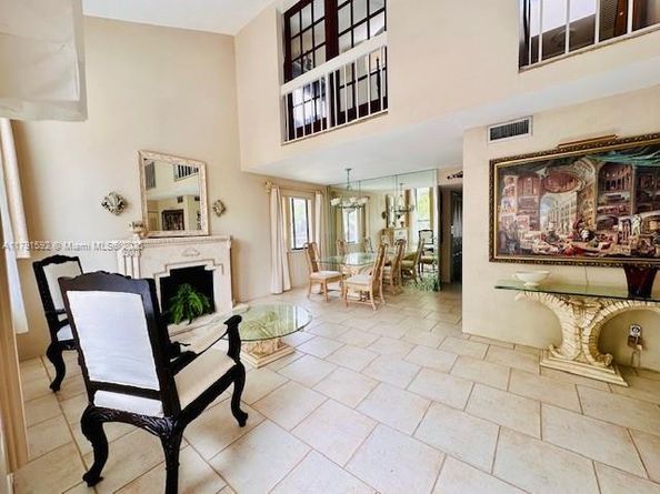 559 N University Dr 39, Plantation FL 33324