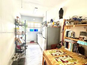 330 74th St 15, Miami Beach FL 33141