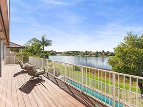 1008 NW 180th Ave, Pembroke Pines FL 33029