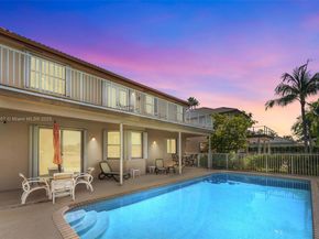 1008 NW 180th Ave, Pembroke Pines FL 33029