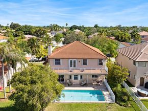 1008 NW 180th Ave, Pembroke Pines FL 33029