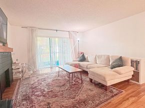 296 Racquet Club Rd 104, Weston FL 33326