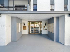 13500 NE 3rd Ct 325, North Miami FL 33161