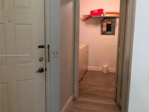 5800 Coach House Cir E, Boca Raton FL 33486
