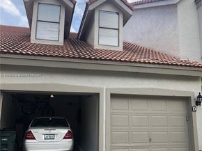 5800 Coach House Cir E, Boca Raton FL 33486