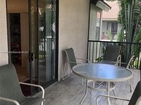 5800 Coach House Cir E, Boca Raton FL 33486