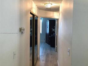 5800 Coach House Cir E, Boca Raton FL 33486