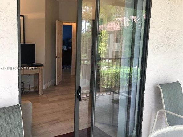 5800 Coach House Cir E, Boca Raton FL 33486