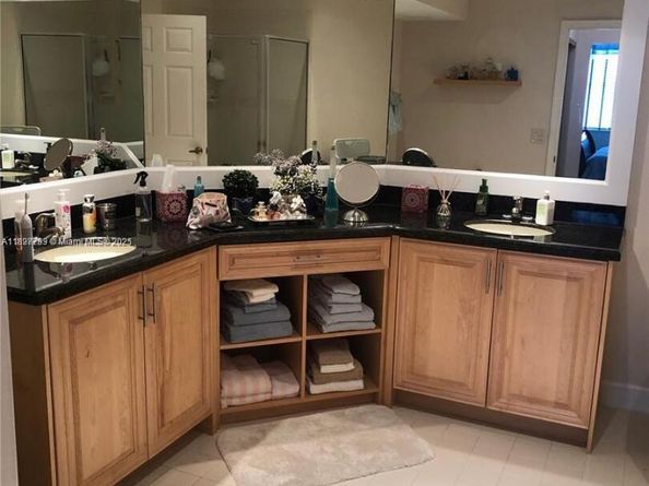 5800 Coach House Cir E, Boca Raton FL 33486
