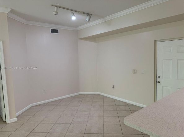 11760 Saint Andrews Pl 302, Wellington FL 33414