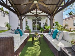 567 Live Oak Ln, Weston FL 33327