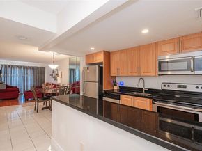 201 178th Dr 426, Sunny Isles Beach FL 33160