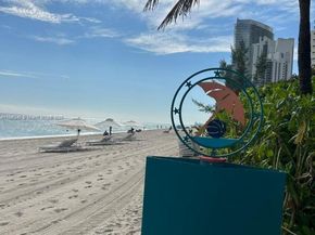 201 178th Dr 426, Sunny Isles Beach FL 33160