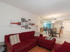 201 178th Dr 426, Sunny Isles Beach FL 33160