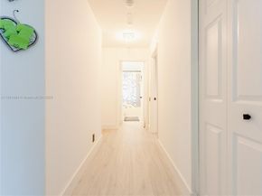 6110 Pitch Ln, Boynton Beach FL 33437