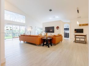 6110 Pitch Ln, Boynton Beach FL 33437