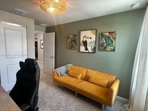 5689 Mentmore Dr, Mangonia Park FL 33407