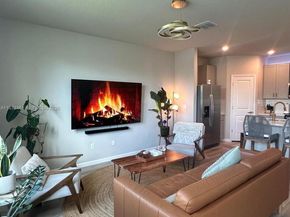 5689 Mentmore Dr, Mangonia Park FL 33407