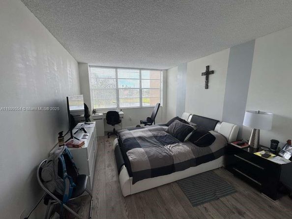 1200 Saint Charles Pl 321, Pembroke Pines FL 33026