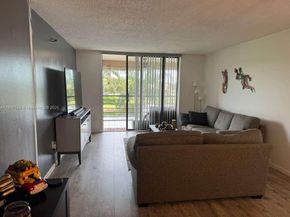 1200 Saint Charles Pl 321, Pembroke Pines FL 33026