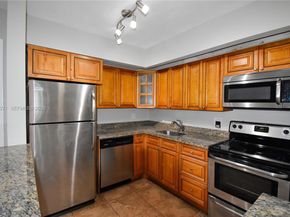 9955 N Belfort Cir 112, Tamarac FL 33321