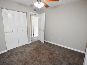 9955 N Belfort Cir 112, Tamarac FL 33321