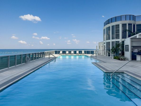 15811 Collins Ave 2907, Sunny Isles Beach FL 33160