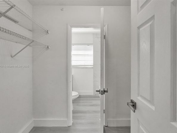 5657 Grant St, Hollywood FL 33021
