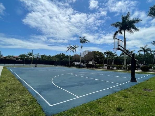 7767 SW 188th St, Cutler Bay FL 33157