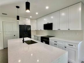 6421 SW 59th Ave, South Miami FL 33143