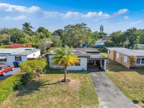 5844 Garfield St, Hollywood FL 33021