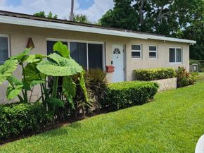 1556 N 24th Ct, Riviera Beach FL 33404