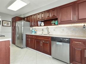 2800 E Sunrise Blvd 14B, Fort Lauderdale FL 33304