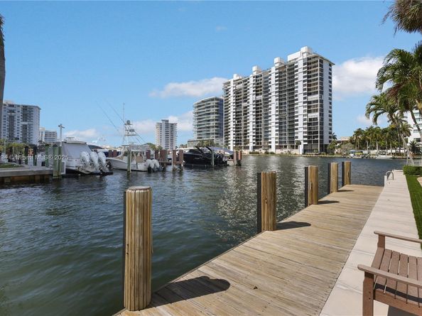 2800 E Sunrise Blvd 14B, Fort Lauderdale FL 33304