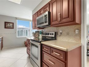 2800 E Sunrise Blvd 14B, Fort Lauderdale FL 33304