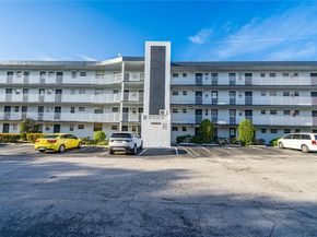 445 NE 195th St 125, Miami FL 33179