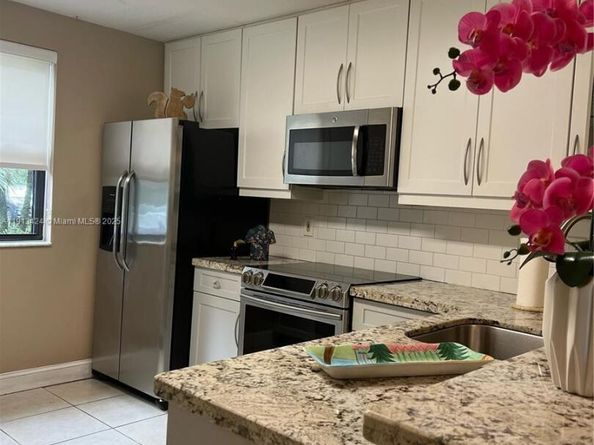 10125 W Sunrise Blvd 106, Plantation FL 33322