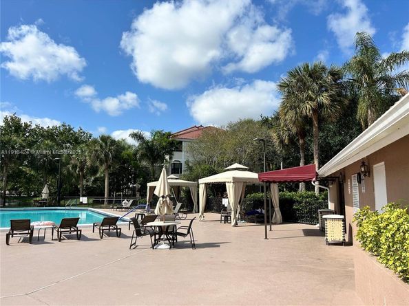 10125 W Sunrise Blvd 106, Plantation FL 33322